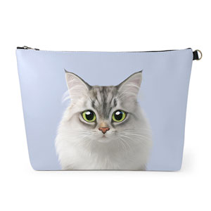 Miho the Norwegian Forest Leather Clutch (Triangle)